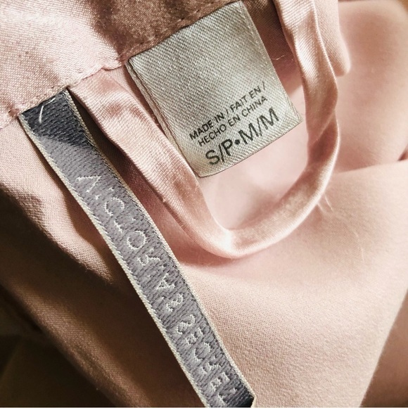 Victoria’s Secret Vintage Kimono Robe Pale Pink - Picture 7 of 9